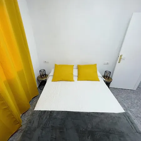 Edificio Fefo アパート